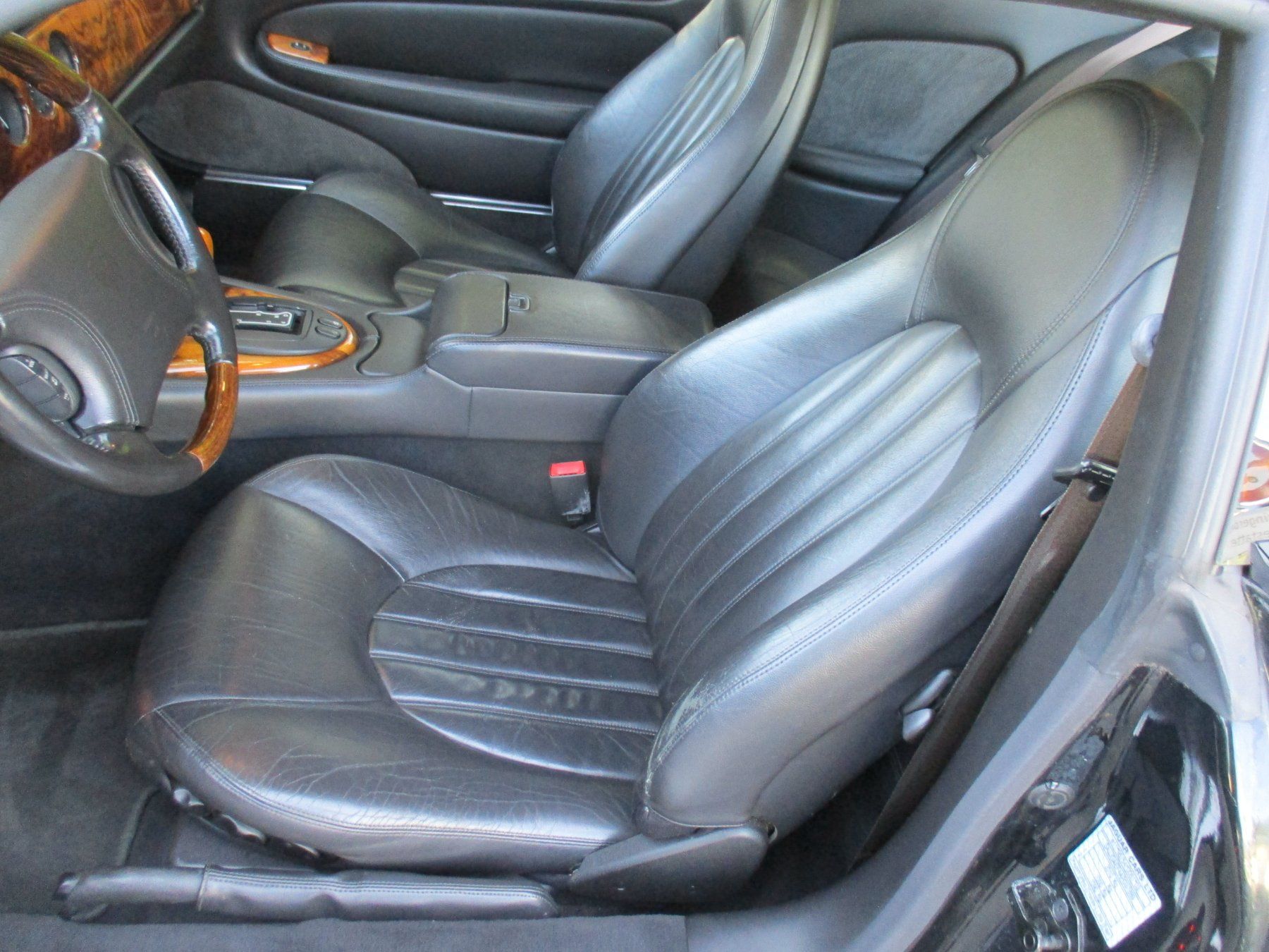 Jaguar Automobili: Jaguar XKR Coupé – Usato da Riedholz venduto da Riedholz-Garage 9