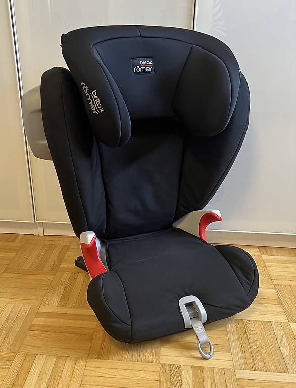 Auto-Kindersitze: Römer KIDFIX SL SICT Kindersitz Autokindersitz – Gebraucht aus Richterswil von blondix