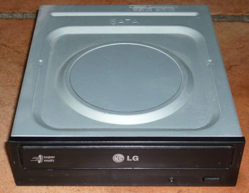 LG PC: LG DVD-Rom – Usato da Ruggell venduto da Btt
