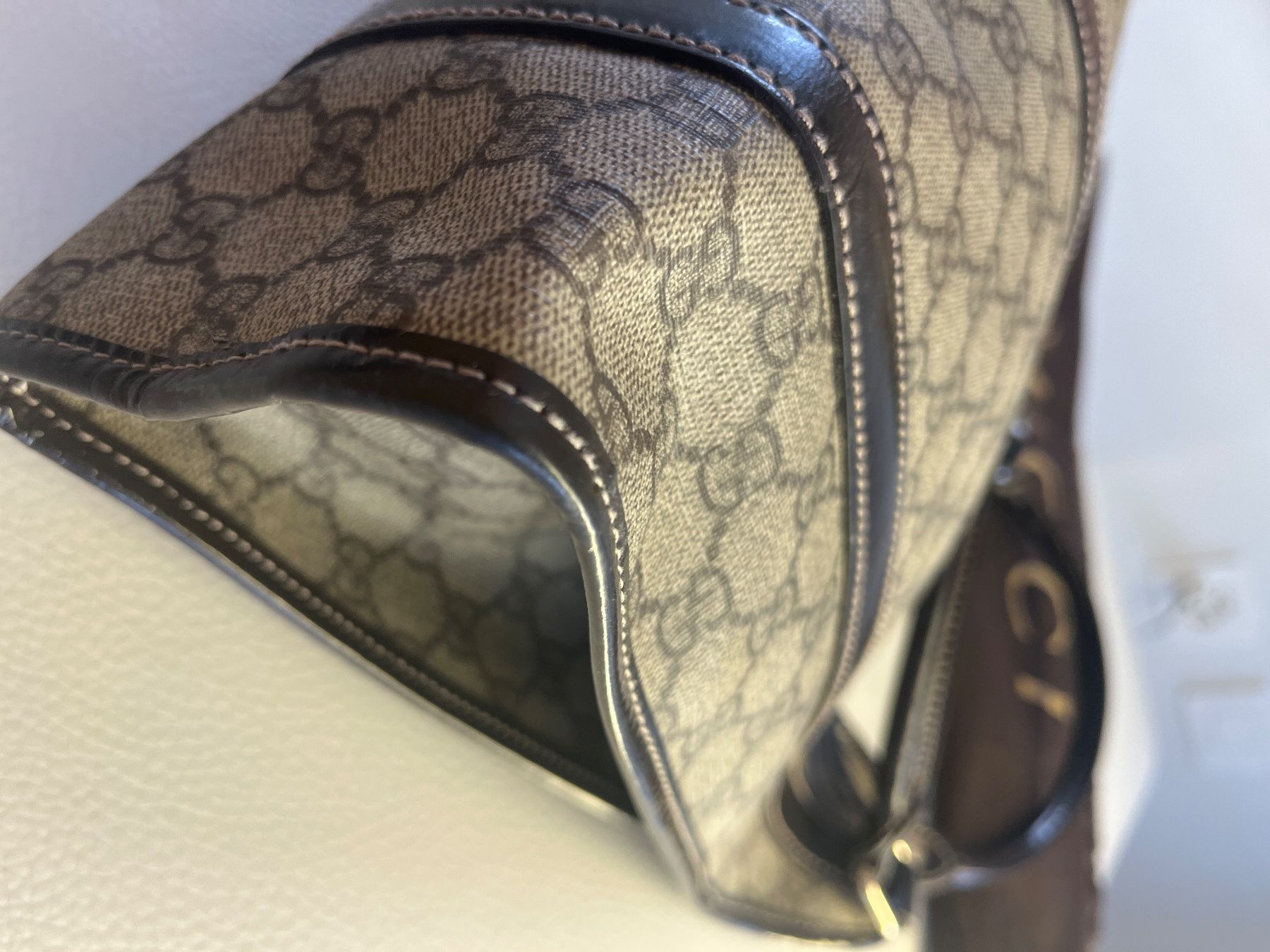 Gucci Sacs femmes: Gucci Joy Médium Shoulder Bag – D'occasion à Sugiez par Vuitton_for_life 5