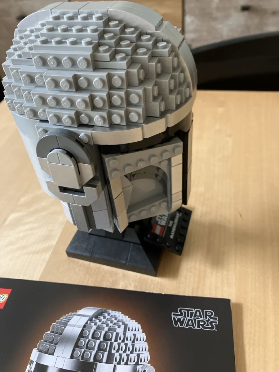 Lego Kit di costruzioni: Lego 75328 The Mandalorian Helmet – Usato da Glarus venduto da Jhuber78 1