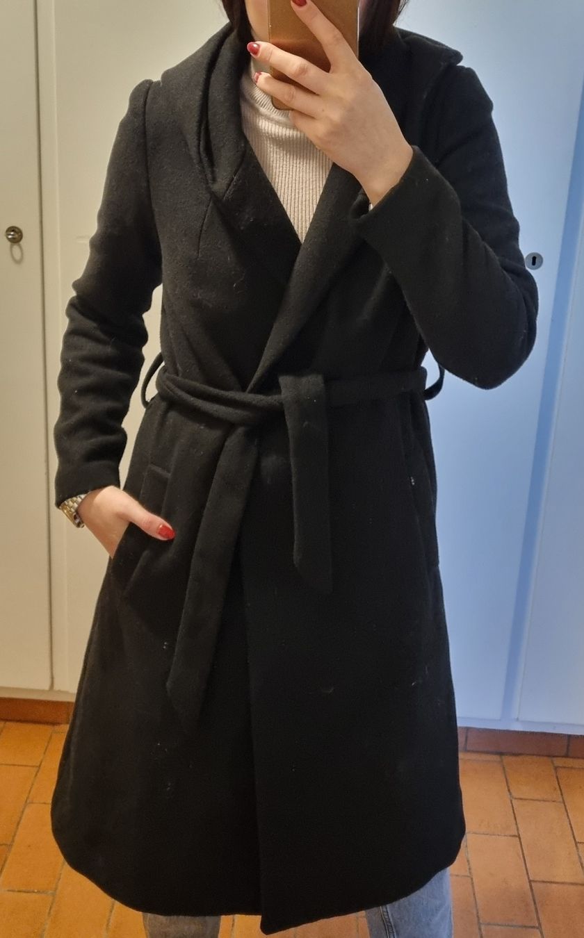 H&M Cappotti: H&M Damen Wollmantel, Gr. 36 – Usato da St Gallen venduto da vir_5kgt 1
