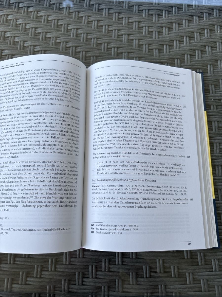 Libri: Strafrecht - Allgemeiner Teil – Nuovo (secondo la descrizione) da Reinach BL venduto da oli_nbx7 3