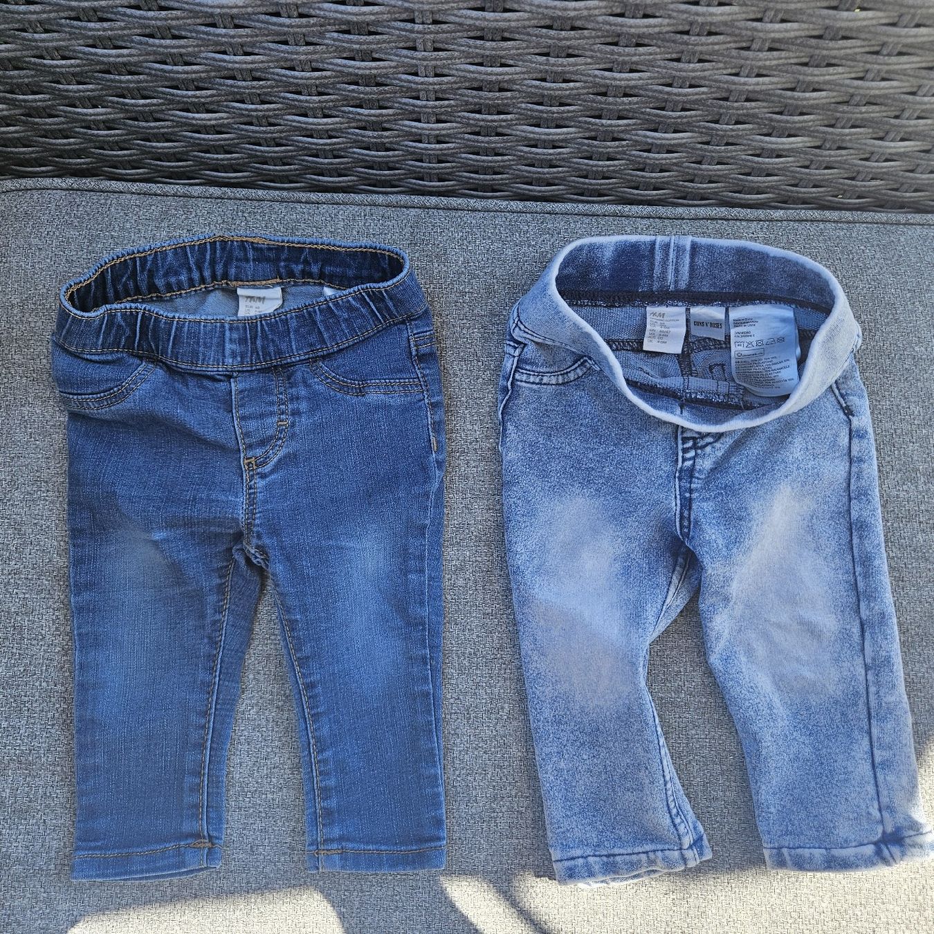 H&M Lotti & Set di vestiti: Baby Jeans, Grösse 68 – Nuovo (secondo la descrizione) da Herrliberg venduto da daki0017