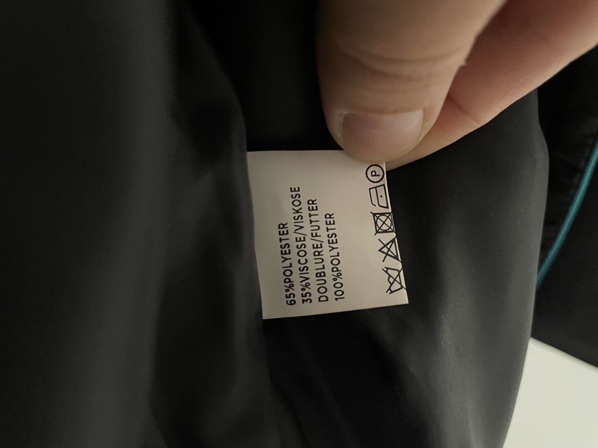 Maddison Giacche: Eleganter schwarzer Blazer – Usato da Schaffhausen venduto da Ameridienne 3