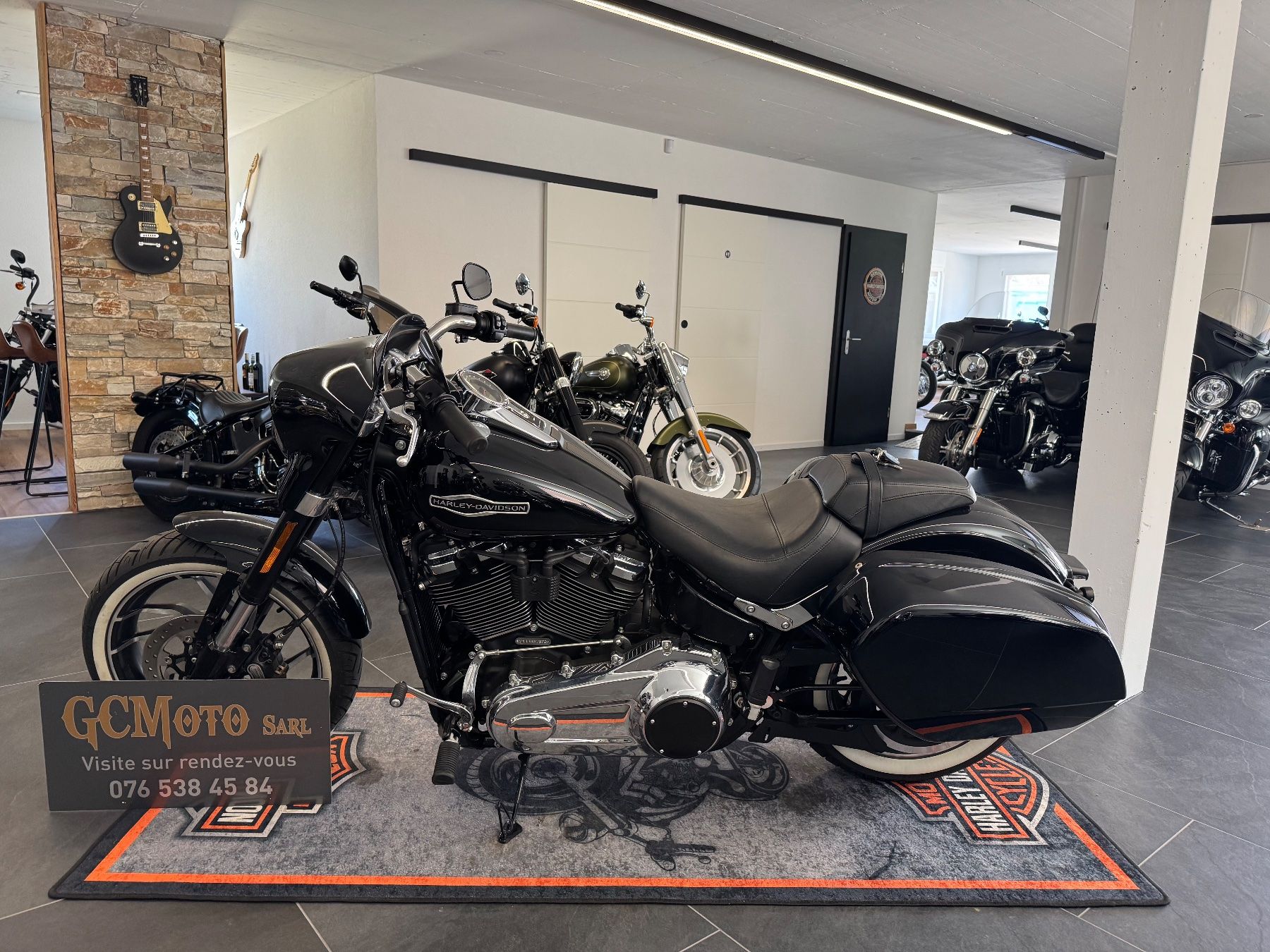 Harley-Davidson Cruisers: Harley Davidson Softail 107 Sport Glide LEASING POSSIBLE – D'occasion à Echallens par HD90 6