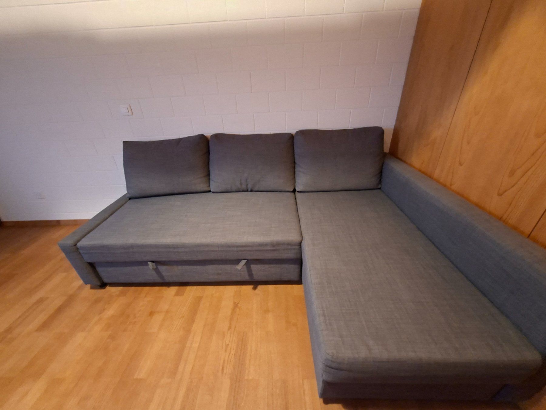Ikea Sofas: Ecksofa [Schlafsofa] – Gebraucht aus Widnau von hei_5xgy 1