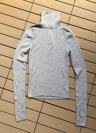Pullover COS Gr.XS 100% Wolle