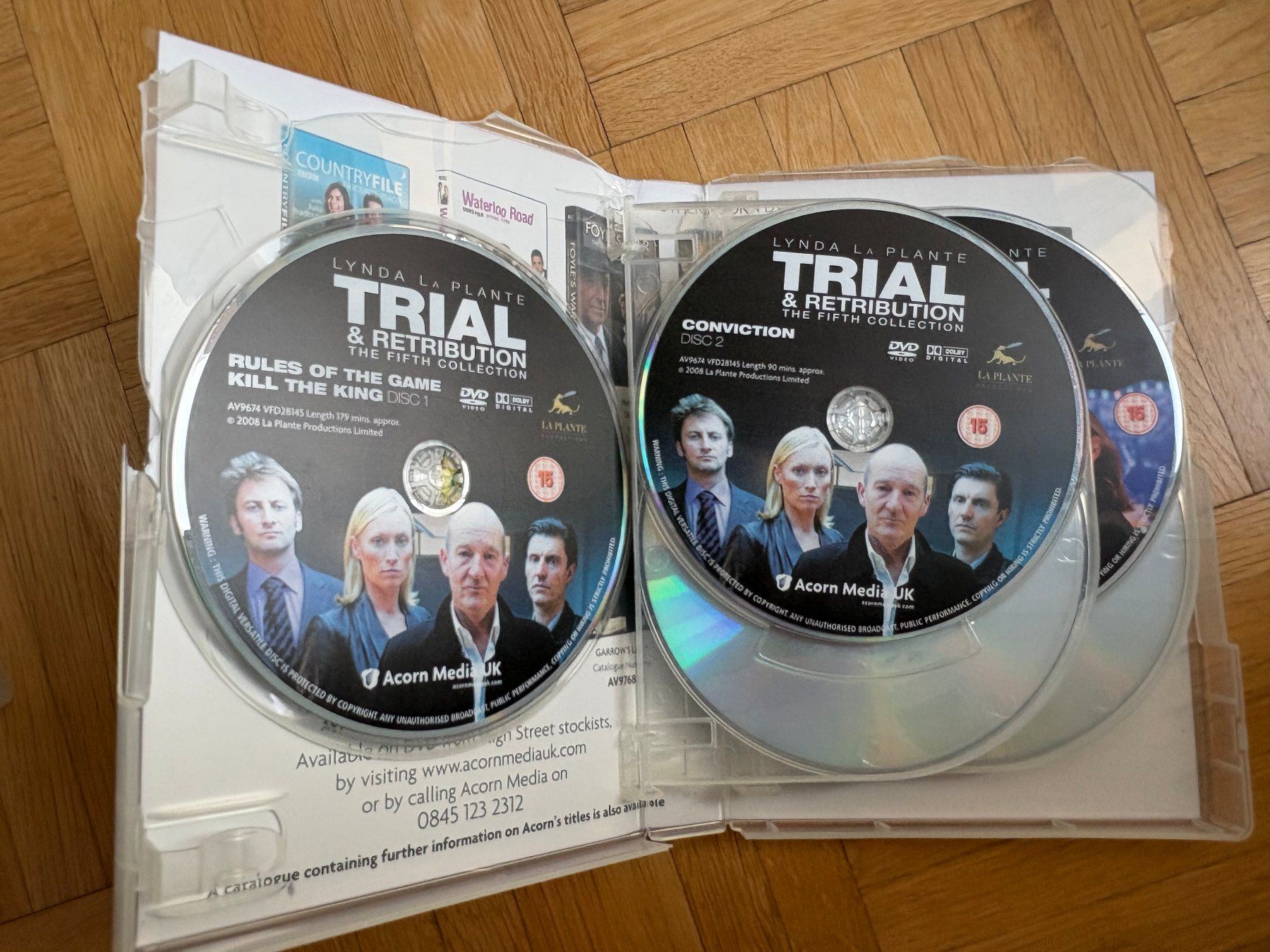 Tutti i DVDs: Trial & Retribution - Complete Series - DVD – Usato da Zürich venduto da Malcom 6