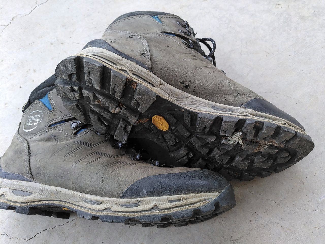 Meindl Scarpe da uomo: Chaussures de montagne Meindl 42.5 – Usato da Plan-les-Ouates venduto da jyg_bts5 2