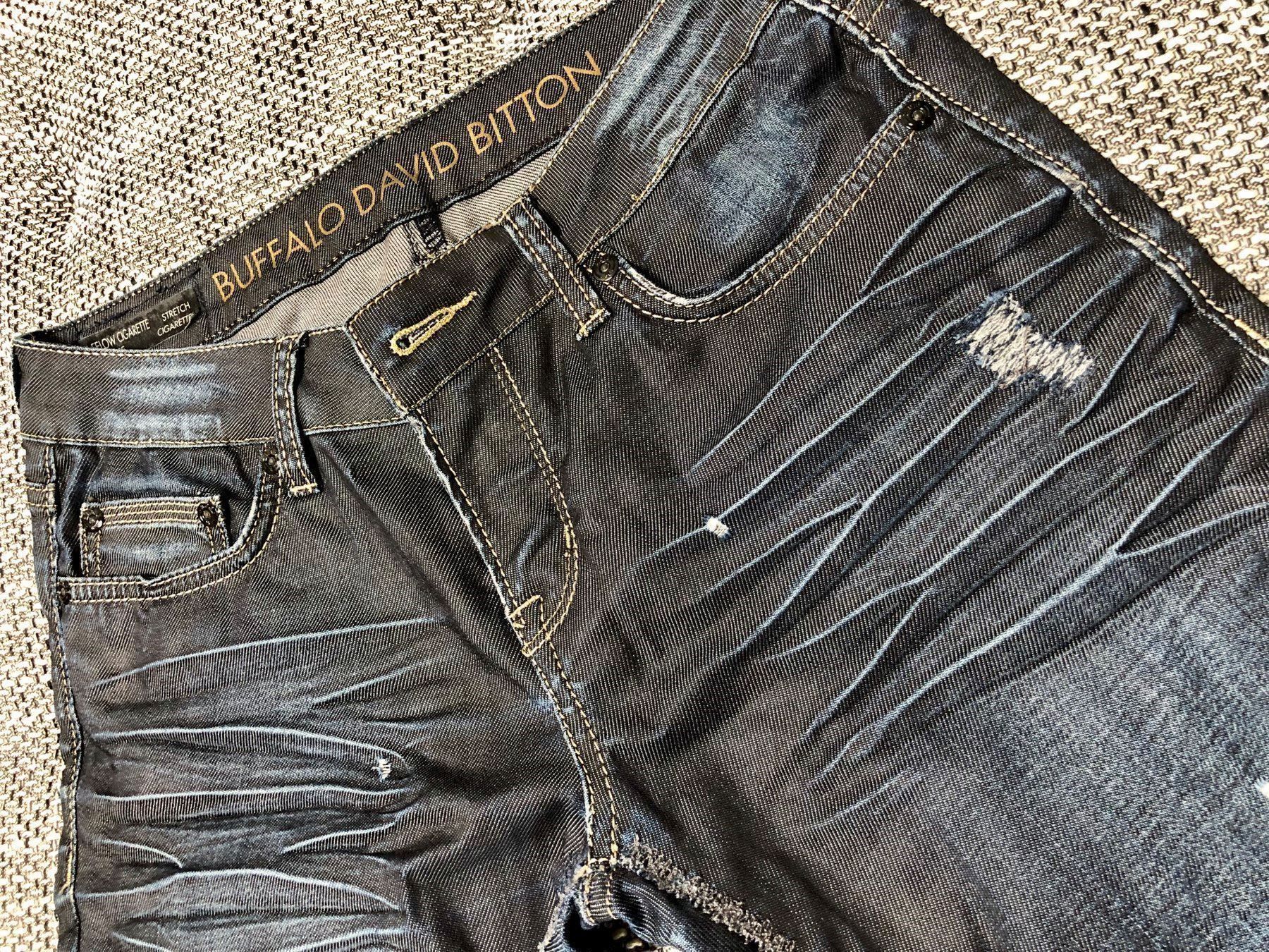 Jeans: spezielle Jeans von Buffalo David Bitton – Gebraucht aus Gommiswald von Aloha.Spirit 8