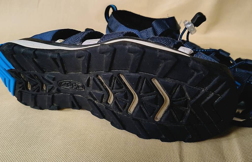 Scarpe per ragazzi: Keen Sandalen Gr. 37 – Usato da BUCHRAIN venduto da MPicardH 3