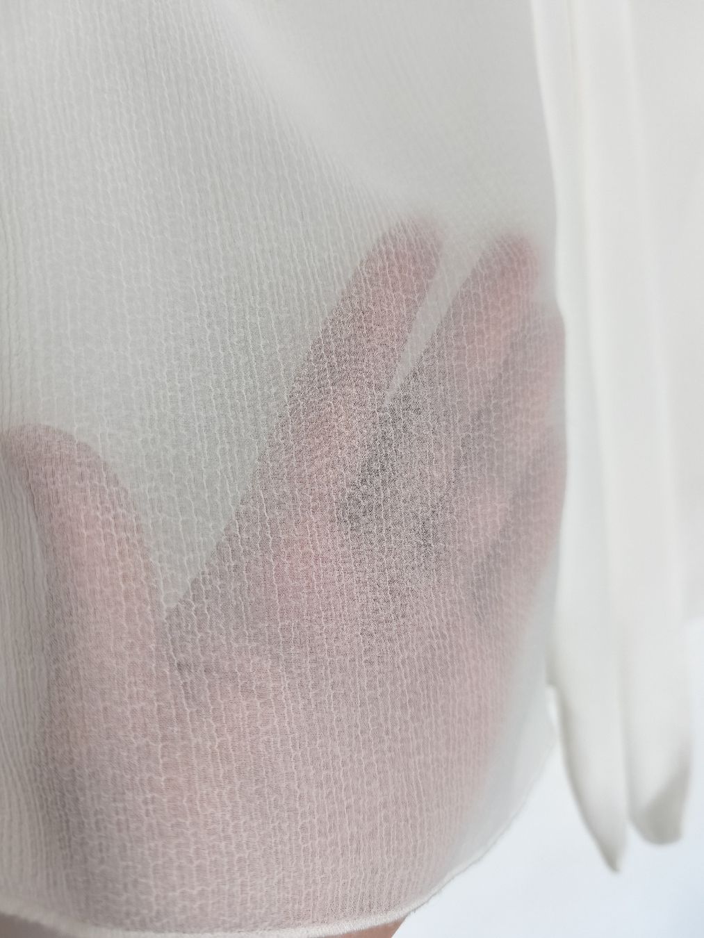 Mango Chemisiers: Mango draped blouse, size S – D'occasion à Zürich par nir_n9jc 7
