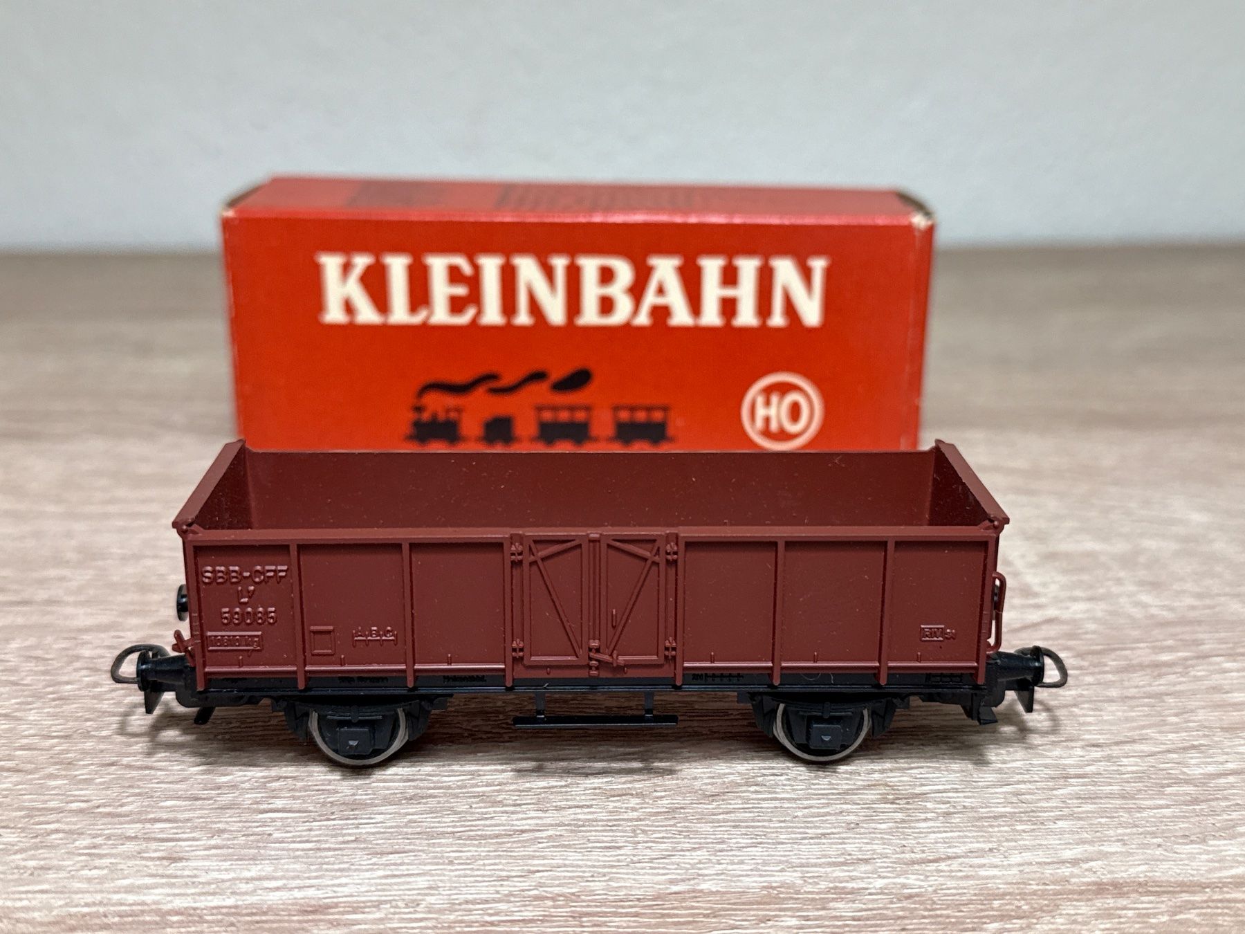 Kleinbahn Modellini di ferrovie: Kleinbahn 325 Güterwagen SBB H0 OVP – Usato da St-Aubin-Sauges venduto da tantome 1