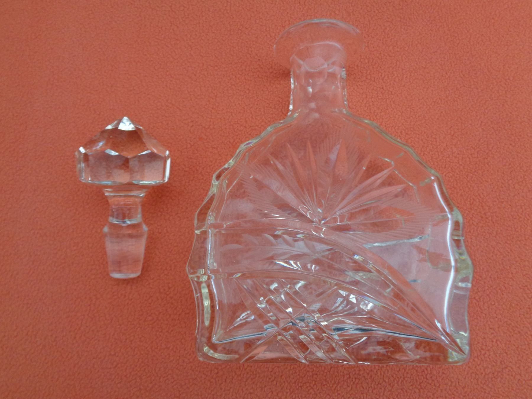 Karaffen: Geschliffene Glas Karaffe – Gebraucht aus Chur von omonia 3