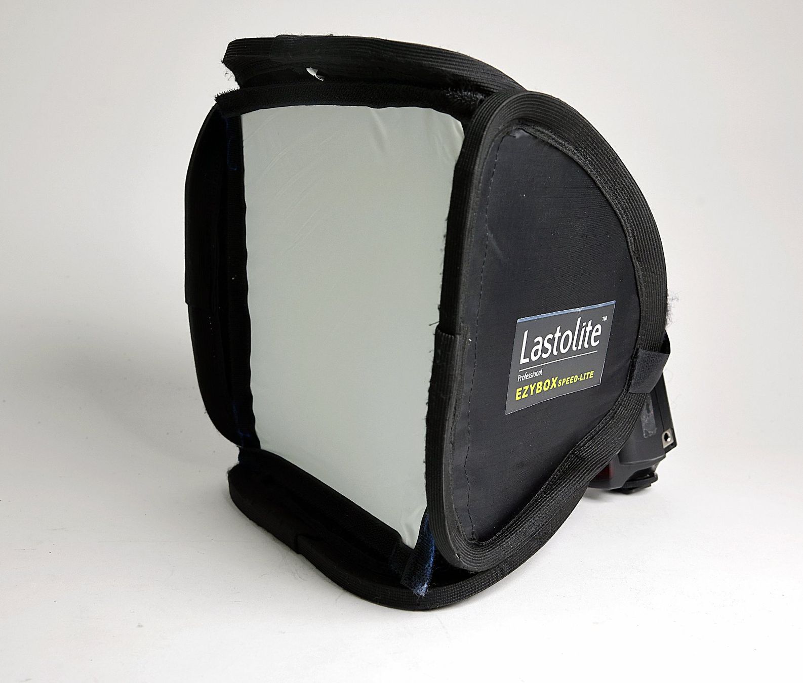 Blitze: Lastolite Pro, Ezybox Speed Lite – Gebraucht aus Davos Platz von Canada1995 1