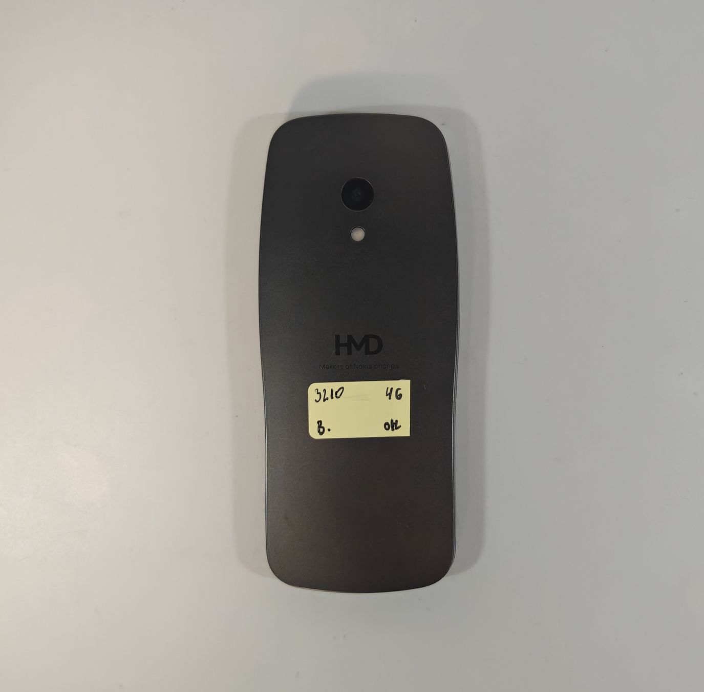 Nokia Telefoni cellulari / Smartphones: Nokia 3210 4G Grau – Usato da Ehrendingen venduto da Rocky985 2