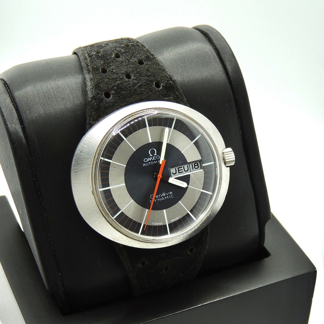 Omega Uhren: %SALE% Montre Omega Dynamic Automatic DayDate – Gebraucht aus Lausanne von DuGoutetdesCouleurs