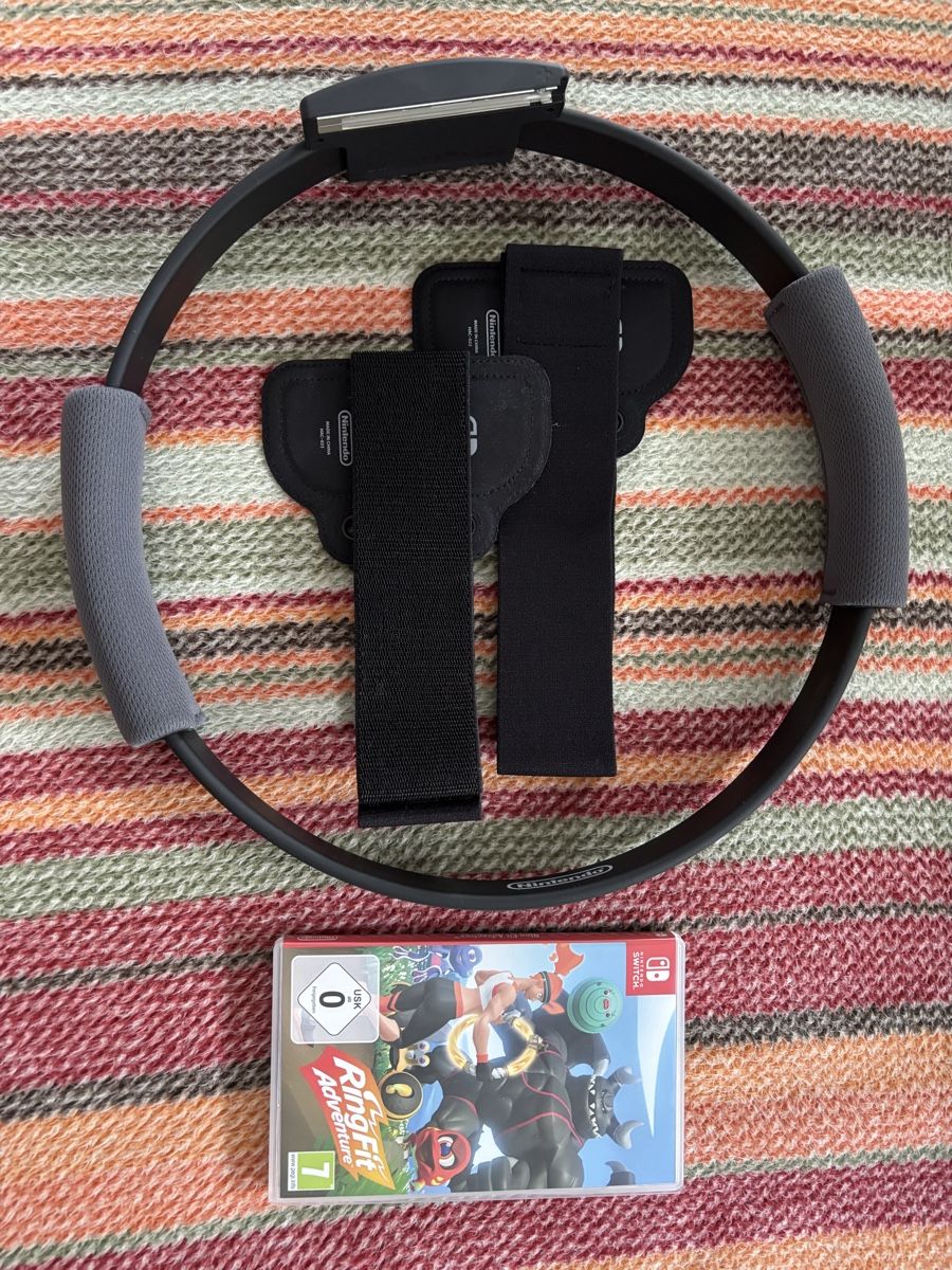 Nintendo Konsolen: Nintendos Switch V2 – Gebraucht aus Nebikon von van_5hb6 3