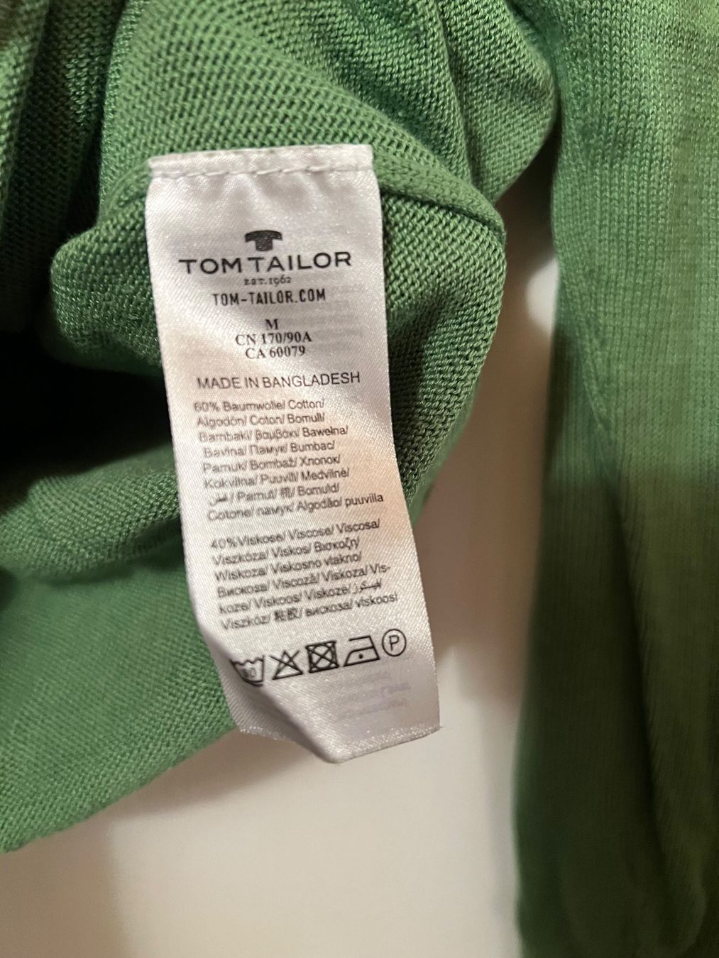 Maglioni & Felpe: Pullover Tom Tailor grün V-Ausschnitt Grösse M – Usato da Ruggell venduto da Malbuntiger01 2