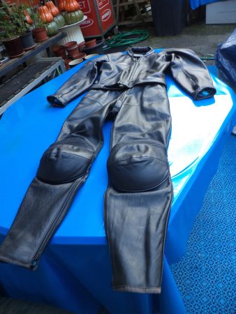 Texsport Lederkombi schwarz - ungetragen - kl. Lagerspuren