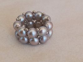 Perlen Elast Fingerring mit Silber Grösse 55