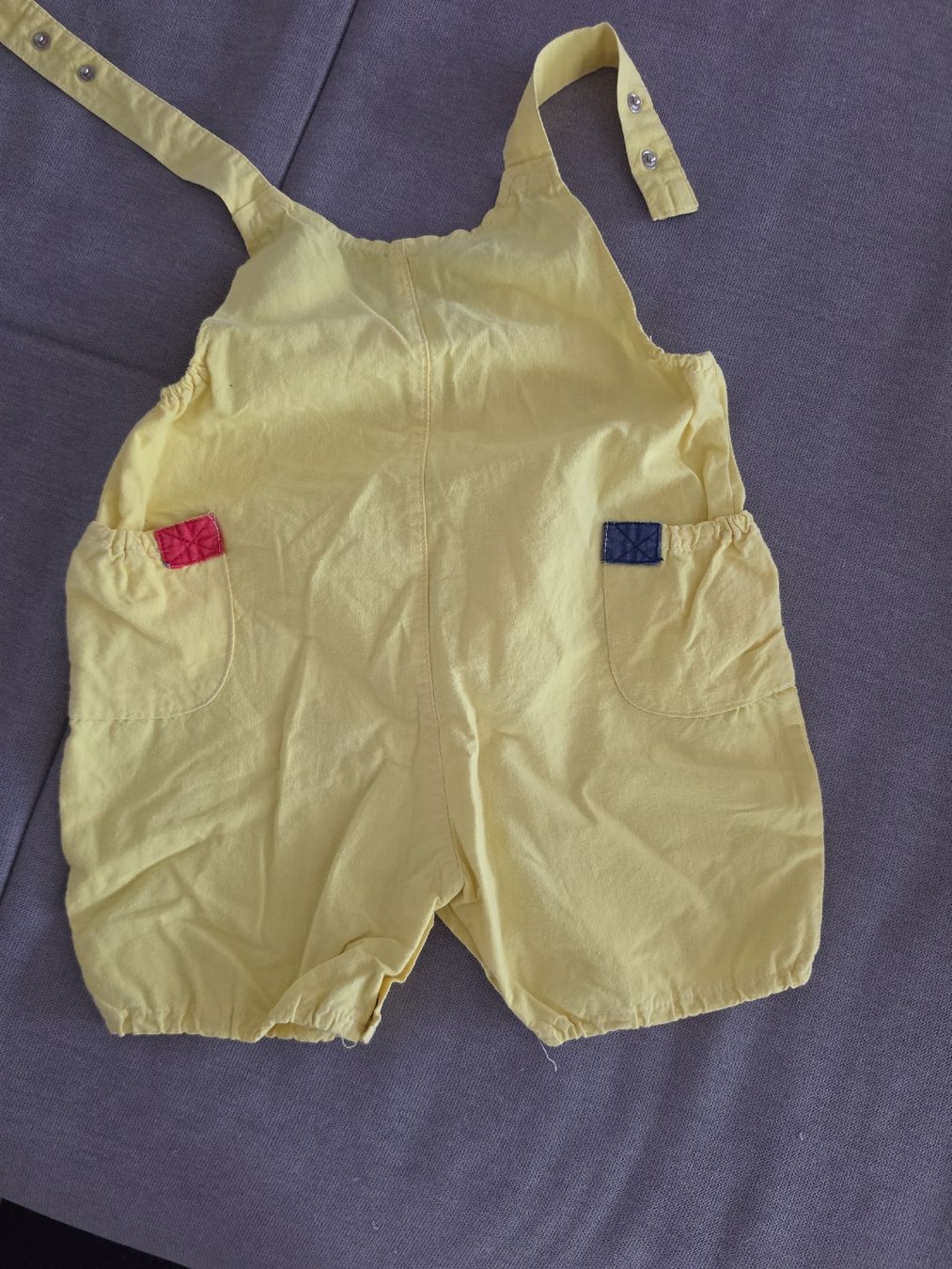 Hosen: Sommer Latzhose  – Gebraucht aus Wolfwil von con_k6vx