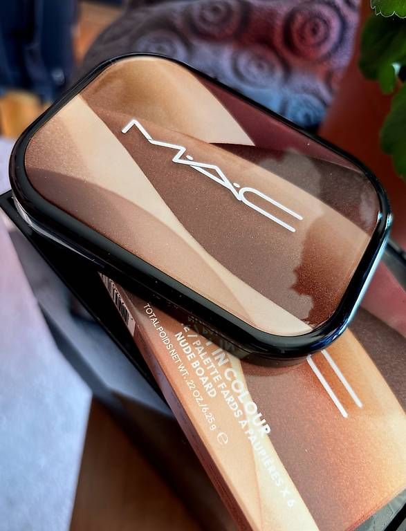 Mac Cosmetics Make-up: MAC cosmetics Eye Shadow palette x 6 - nude board – Nuovo e nell'imballaggio originale da Lausanne venduto da mpampouras 3