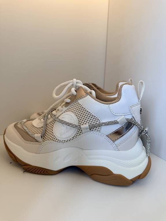 Steve Madden Scarpe da donna: Baskets Steve Madden "Motocross" - Crème & Or Rose 37 – Usato da Biel/Bienne venduto da secondstore 1