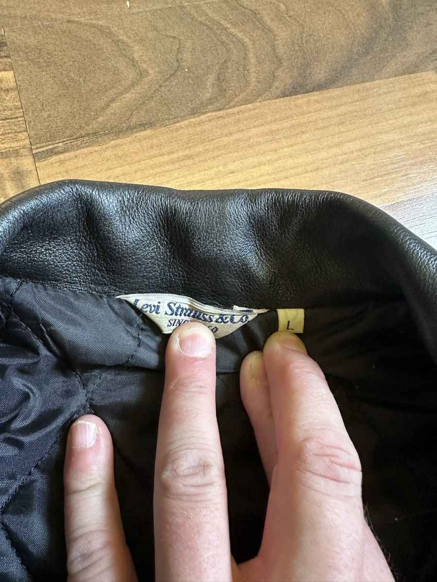 Levi's Vestes: Lederjacke, Levis größe L. Top Zustand echtes Leder – D'occasion à Benken ZH par Audi-erich 1