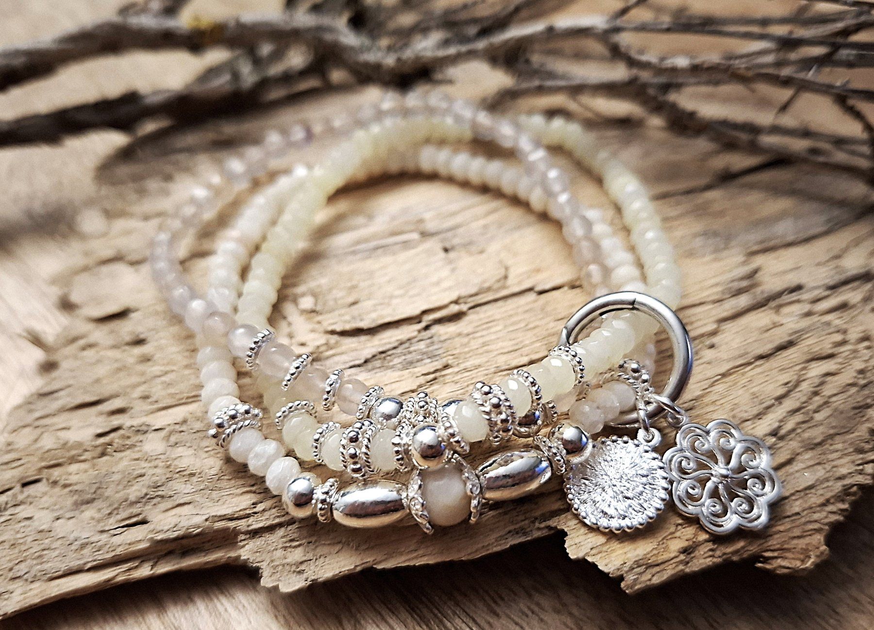 Bracciali & Braccialetti: ELENA - Jadearmband - Sterling Silber - écru – Nuovo e nell'imballaggio originale da Mühlethal venduto da nicita-modeschmuck
