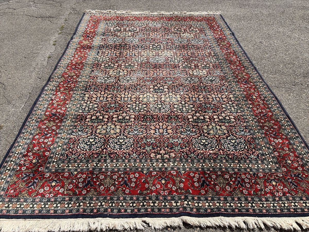 Tappeti: Hereke Teppich Türkei  – Usato da Wängi venduto da Tesimo
