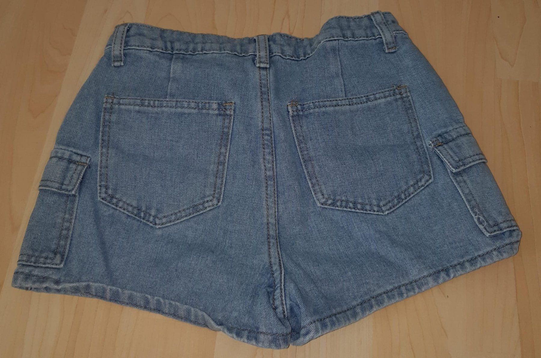 Shein Pantaloni: Mädchen Shorts, Gr. 12-13-Jährige, Marke: SHEIN – Usato da sachseln venduto da soficool 2