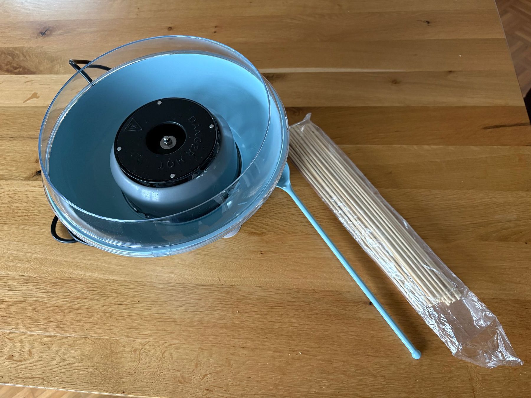 Appareils de cuisine: Zuckerwatten Maschine – Neuf (Voir description) à Herisau par Ochsi6 1