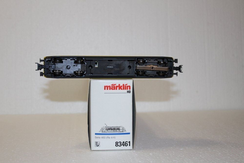 Pour Les Fans De Modélisme Ferroviaire : La Légendaire Locomotive électrique Käselok ! Une Märklin H0 Réf. 83461, Série Re4/4 460 Des CFF, En Parfait état, Dans Son Emballage D'origine.