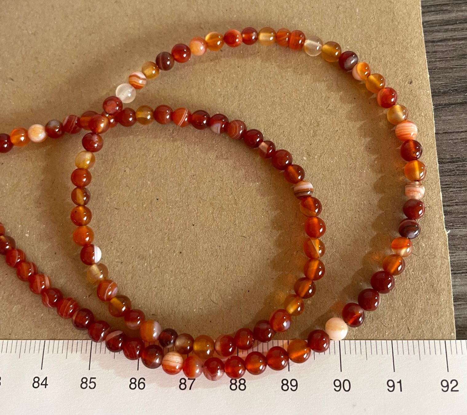 Catenine: feiner Achat  4bis5 mm.    45cm  rund    Klassiker – Nuovo e nell'imballaggio originale da Leuggern venduto da gemshow 1