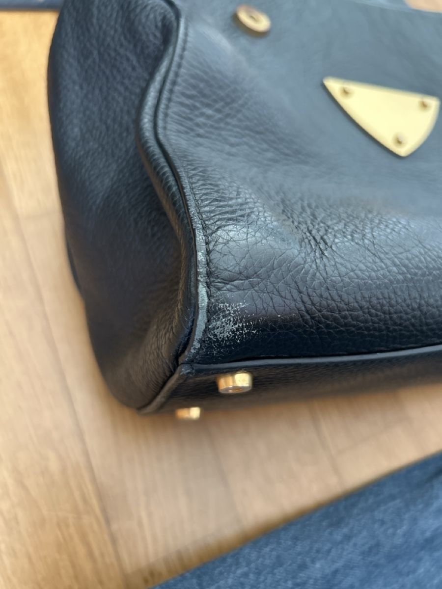 Coccinelle Taschen für Damen: Coccinelle Handtasche – Gebraucht aus Gossau SG von lar_fs8m 5