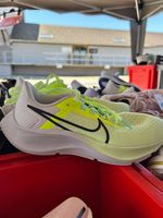 NEUE NIKE AIR ZOOM PEGASUS 35 Schuhe 