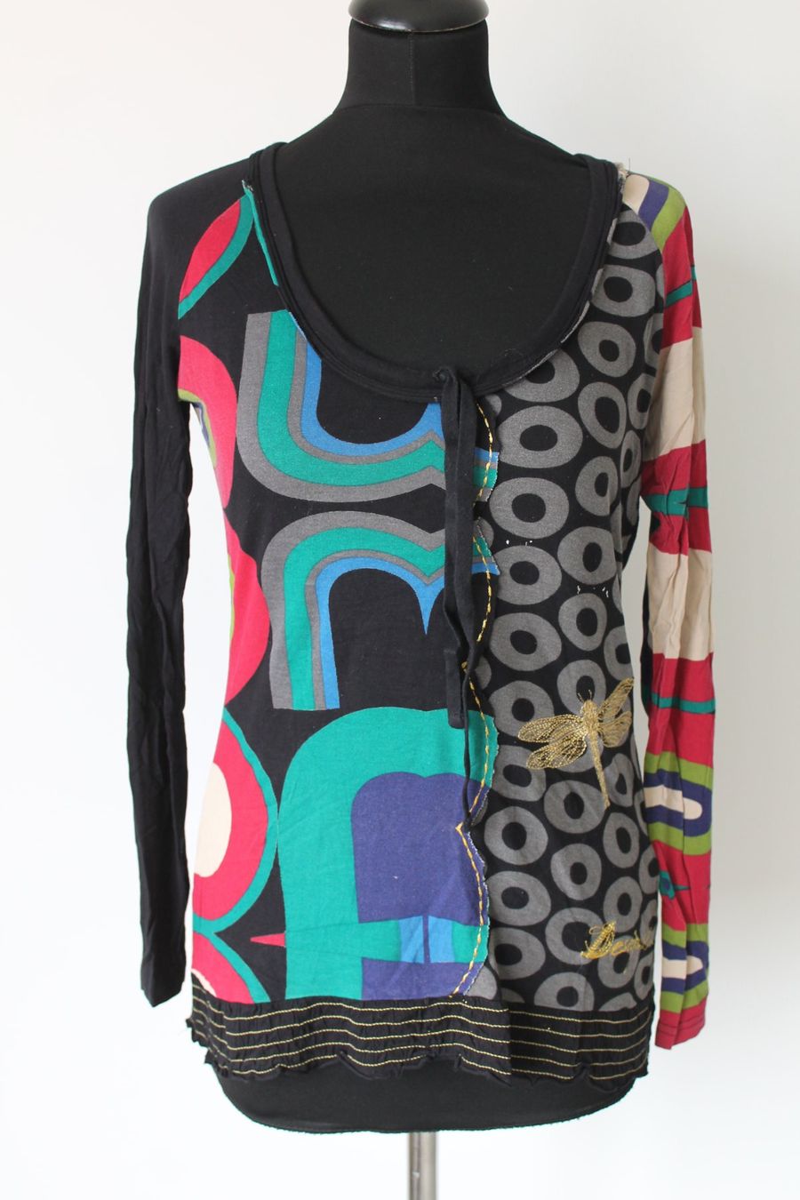 Desigual Pullover & Sweatshirts: Sweatshirt DESIGUAL taille M – Gebraucht aus Chez-le-Bart von jasse