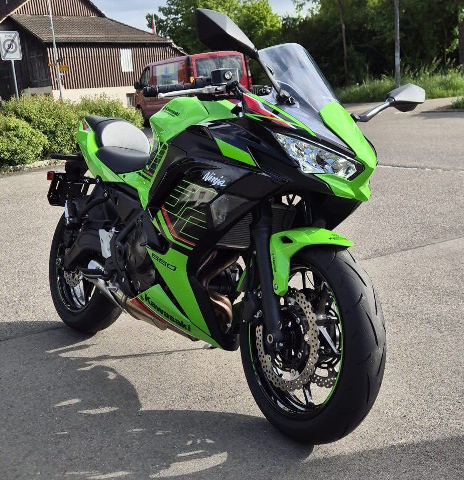 Elegantes Kawasaki Ninja Gebraucht Bilder