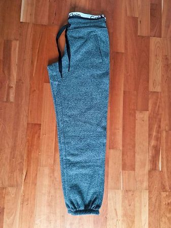 2x Jogginghose von Calvin Klein und Pacsun