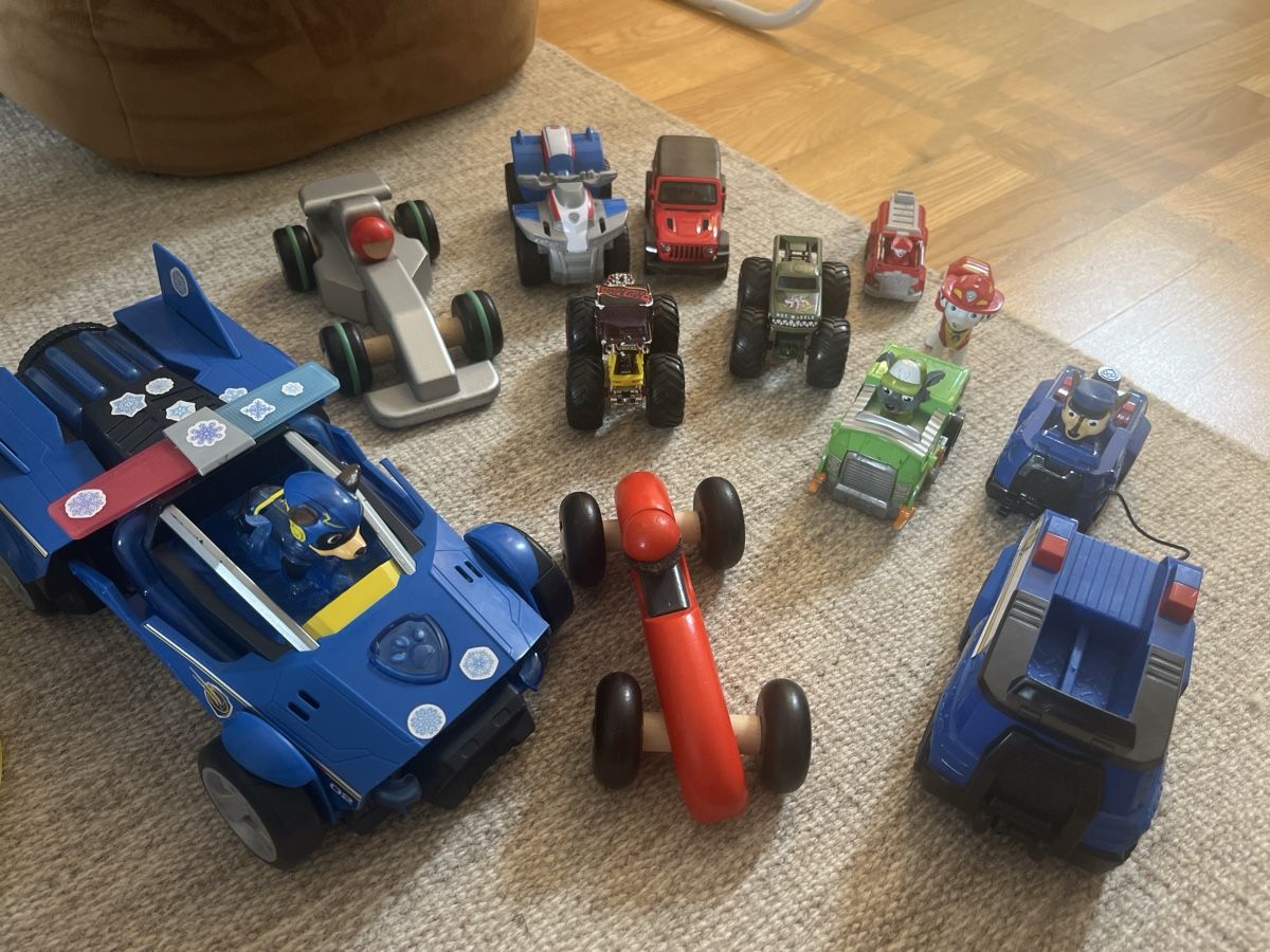 Giocattoli: Toy cars and trucks – Usato da Zürich venduto da Swissmiss11