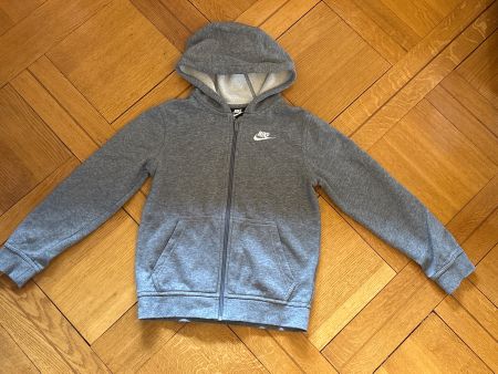 Jacke Nike Gr. 137 - 147