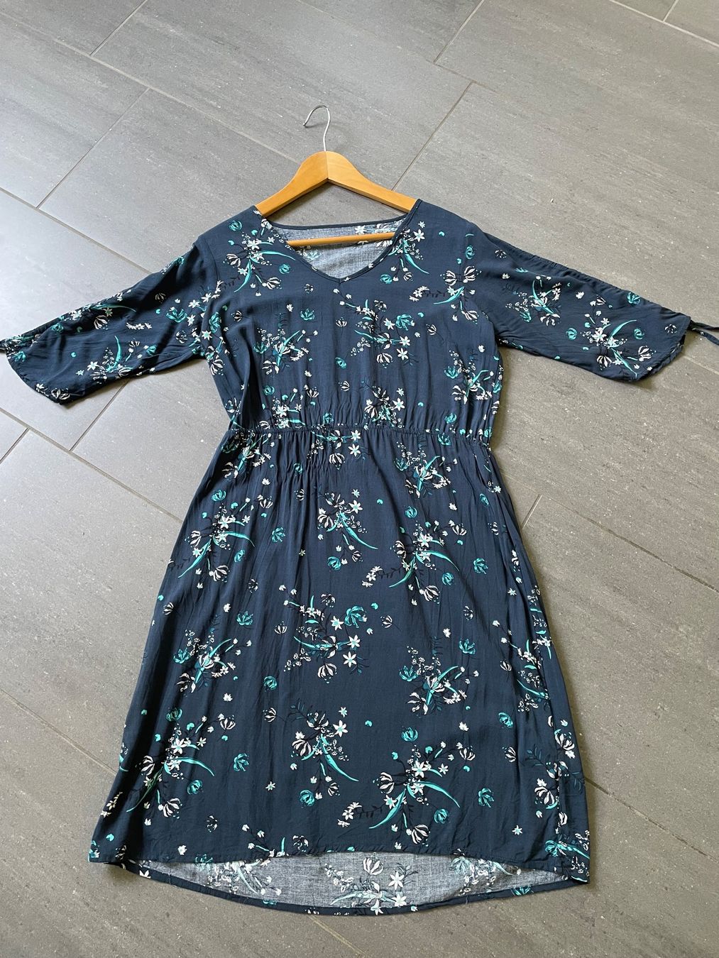 Vestiti: Viskose Kleid – Usato da Full-Reuenthal venduto da Mimi_1986
