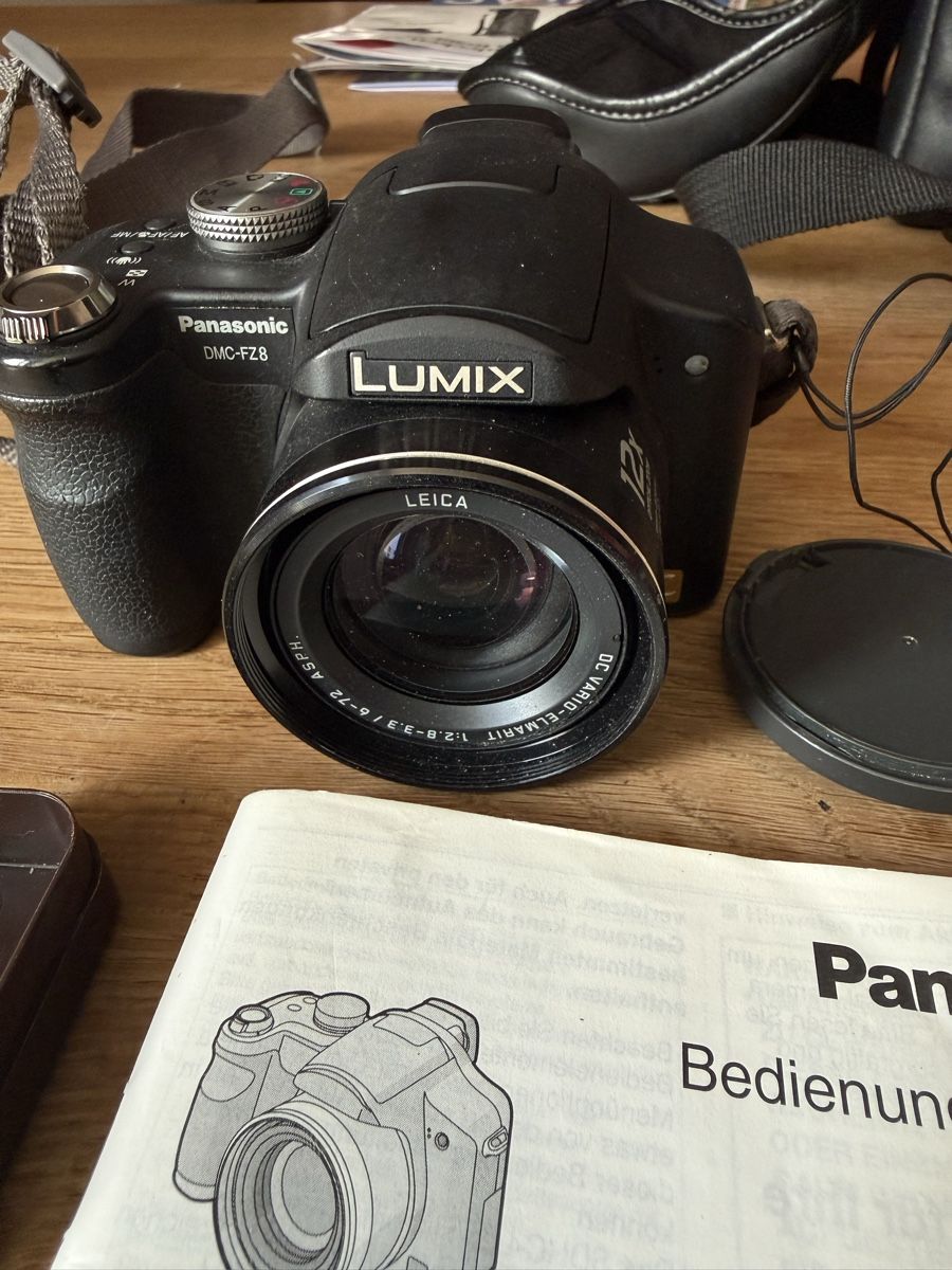 Panasonic Fotocamera: Panasonic Lumix DMC-FZ8 Digitalkamera – Usato da zürich venduto da drebin893 2