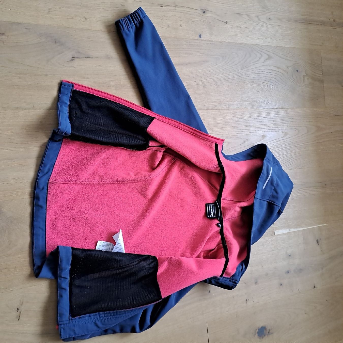 Vestes & Manteaux: Jacke Mädchen Gr. 116 – D'occasion à Winterthur par Ninosch02 2