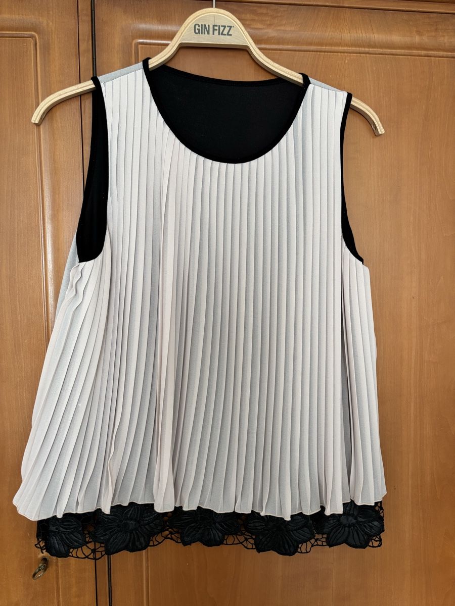 Chemisiers: Blusa senza maniche  – Neuf (Voir description) à Schwyz par Francesca54