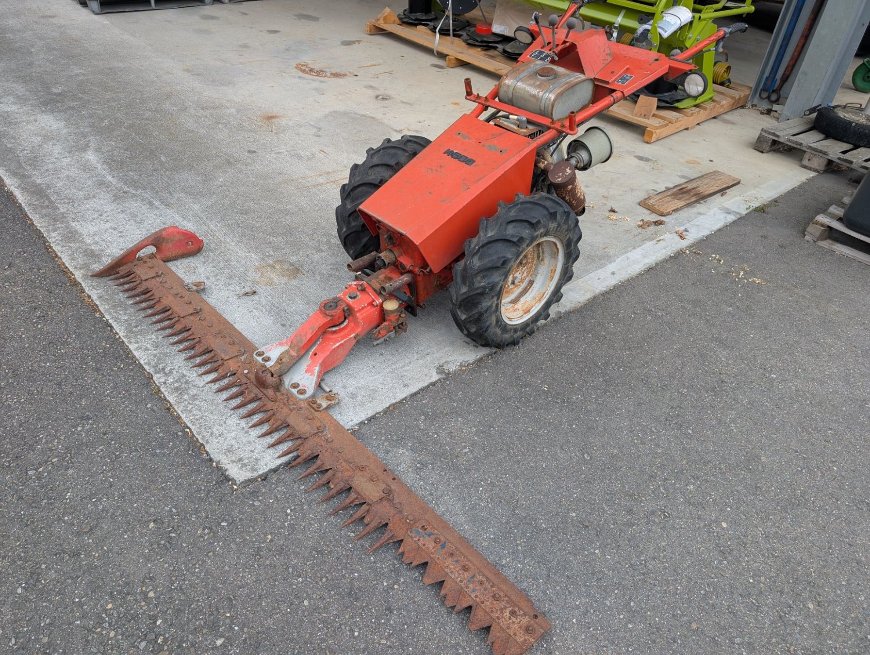 Bucher Tutte le macchine: Bucher M500 Motormäher – Difettoso da Dietschwil venduto da Luchs015 1