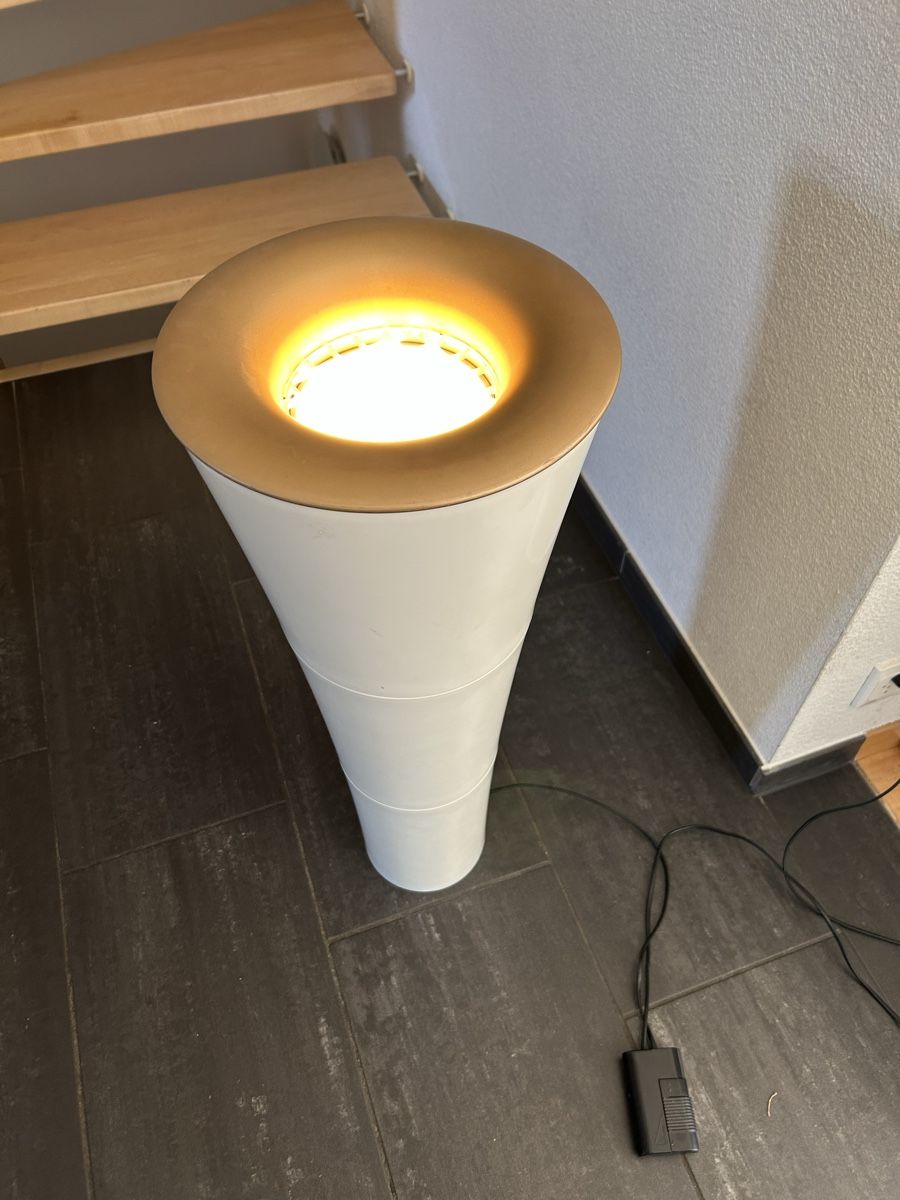 Ikea Lampade: Fackel Stehlampe IKEA – Usato da Luzern venduto da HuberRenat 1
