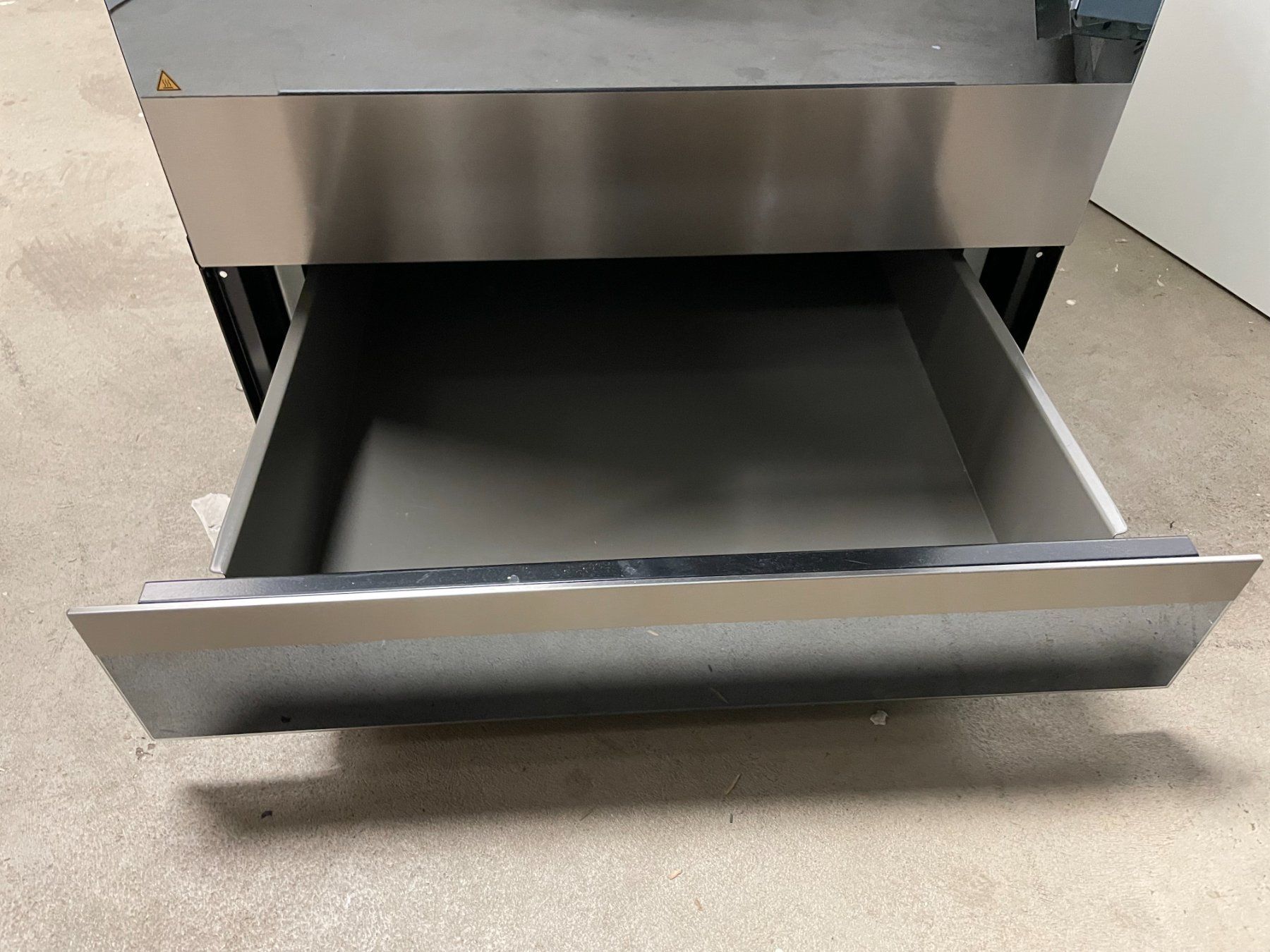 V-Zug Forni: V-Zug Backofen + Steamer – Usato da Losone venduto da pelchr 2